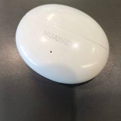 Earpodcase، كما تم الإبلاغ عنه بواسطة Qbuzz GD Groningen HS عبر iLost