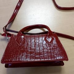 Bag - handtas, som rapportert av Regio Antwerpen - Brussel ved bruk av iLost