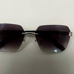 Briller, som rapportert av Centraal magazijn ved bruk av iLost