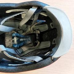 متنوع - fietshelm roos، كما تم الإبلاغ عنه بواسطة Centraal magazijn عبر iLost