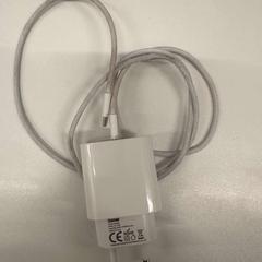 Laddare USB C Tlensun, rapporterat av BANKS Antwerp med iLost