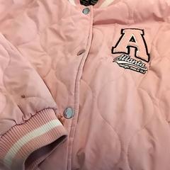 Jaqueta Roze jas, segons ha informat Arriva Limburg Zuid mitjançant iLost