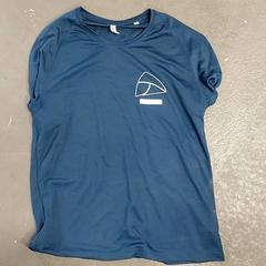 衣類 - T-shirt がiLostで Centraal magazijn によって報告されました