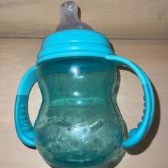 Beker, gemeldet von Familie Resort Molenwaard über iLost