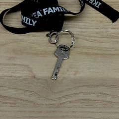 حزام & المفاتيح (متنوعة)، كما تم الإبلاغ عنه بواسطة IKEA Älmhult عبر iLost