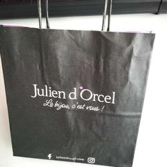 Sac, a été signalé par Twisto utilisant iLost