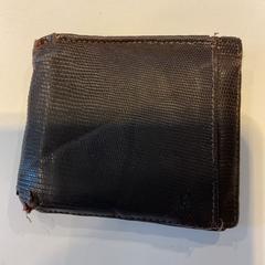 Portafoglio Ritfeld., come riportato da Gemeente Amsterdam - Bureau Gevonden Voorwerpen utilizzando iLost