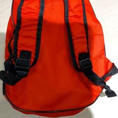 Hátizsák, amint azt Centraal magazijn az iLost segítségével jelentette.