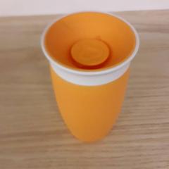 Pohár na pitie & Kuchynský riad a potraviny, ako bolo nahlásené IKEA Breda pomocou iLost