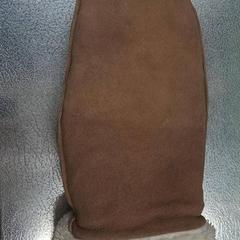 Kesztyű, amint azt IKEA Slependen az iLost segítségével jelentette.