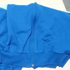 Kleding - Trui blauw, jak nahlášeno Centraal magazijn pomocí iLost