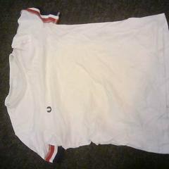 Ing wit, amint azt SnowWorld Landgraaf az iLost segítségével jelentette.