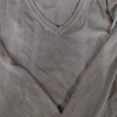 Svetr Noir, jak nahlášeno IKEA Lille pomocí iLost