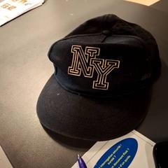 キャップ がiLostで IKEA Paris - Plaisir によって報告されました