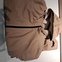 Jacka Kind Beige, rapporterat av IKEA Wilrijk med iLost