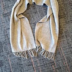 Shawl, as reported by Connexxion Amstelveen using iLost