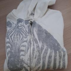 Dětská mikina s kapucí, rapporterat av IKEA Praha – Zličín med iLost