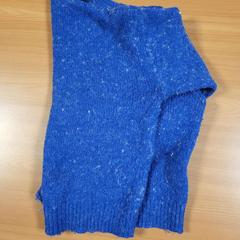 Sveter Blauw, ako bolo nahlásené Connexxion Noord Holland Noord Alkmaar pomocou iLost