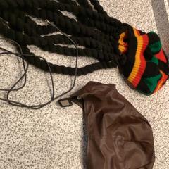 Sapka caps, amint azt MEININGER Hotel Berlin "Mitte" Humboldthaus az iLost segítségével jelentette.