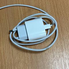 Cargador, ha sido reportado por Sheraton Brussels Airport Hotel con iLost