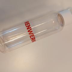 Malá fľaša opdruk jongerenwerk073, ako bolo nahlásené HU Amersfoort pomocou iLost