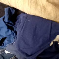 Vêtements, a été signalé par Mövenpick Hotel Amsterdam City Centre utilisant iLost