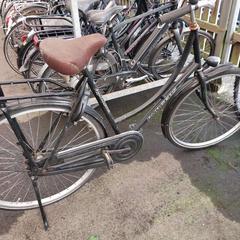 Bike Burgers Zwarte omafiets, bruin zadel, as reported by Fietsdepot Meierijstad using iLost