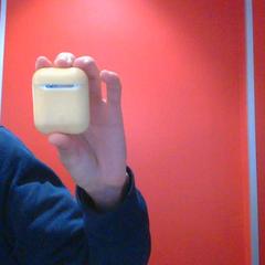 Airphones, ha sido reportado por MEININGER Hotel Roma Termini con iLost