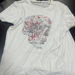 Camicia Wit, come riportato da Van der Valk Duiven bij Arnhem A12 utilizzando iLost