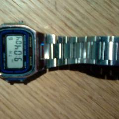 Watch, as reported by MEININGER Hotel Berlin East Side Gallary using iLost