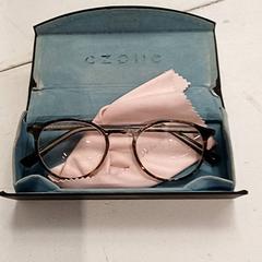 النظارات، كما تم الإبلاغ عنه بواسطة IKEA Toulouse عبر iLost