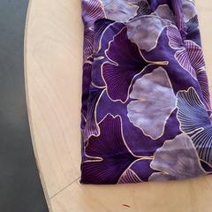 Shawl, as reported by IKEA Lyon Grand Parilly using iLost