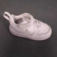 Zapato infantil, segundo informou Diergaarde Blijdorp usando iLost