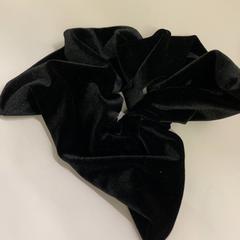 アクセサリー, como reportado por IKEA鶴浜 utilizando o iLost