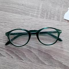 Lentes, segundo informou EBS Tramplein usando iLost