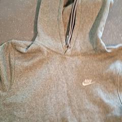 Hoodie nike, ha sido reportado por Ziekenhuis Oost-Limburg con iLost