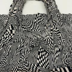 Bolsa, segundo informou IKEA Tokyo-Bay usando iLost