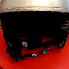 Hjelm, som rapportert av UvA REC ved bruk av iLost