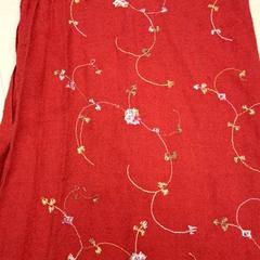 Scarf, as reported by IKEA Lyon Grand Parilly using iLost