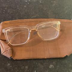 Gafas, ha sido reportado por Pathé Zaandam con iLost