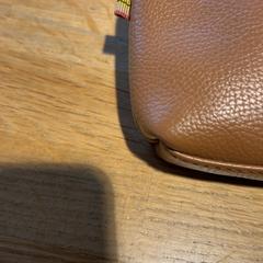 Bolsa esprit, ha sido reportado por Designer Outlet Roermond con iLost