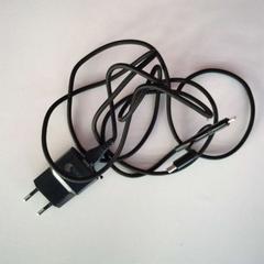 Caricabatterie, come riportato da Twisto utilizzando iLost