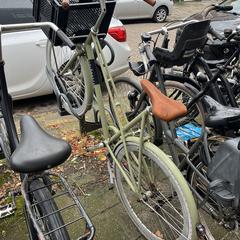 Groene damesfiets, som rapporterats till iLost