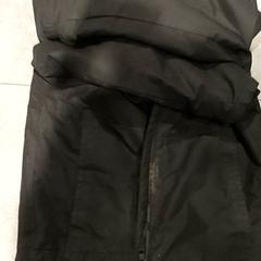 Odzież - jas, zgłoszono przez Regio Antwerpen - Brussel przy użyciu iLost