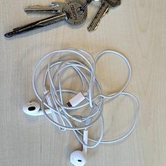 Llaves, ha sido reportado por Connexxion Haarlem IJmond con iLost