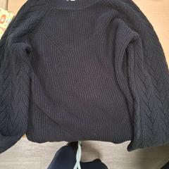 Sweater, as reported by Regio Oost-Vlaanderen using iLost
