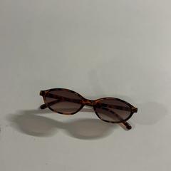 Gafas de sol, segundo informou Silver Sands Beach usando iLost