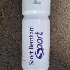 Ampolla Sanct Bernhard sport, segons ha informat Burgers' Zoo mitjançant iLost