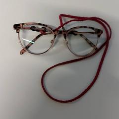 Gafas graduadas, segundo informou St. Antonius Ziekenhuis Utrecht usando iLost