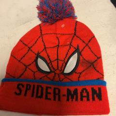 Cap Rood, segundo informou Artis usando iLost